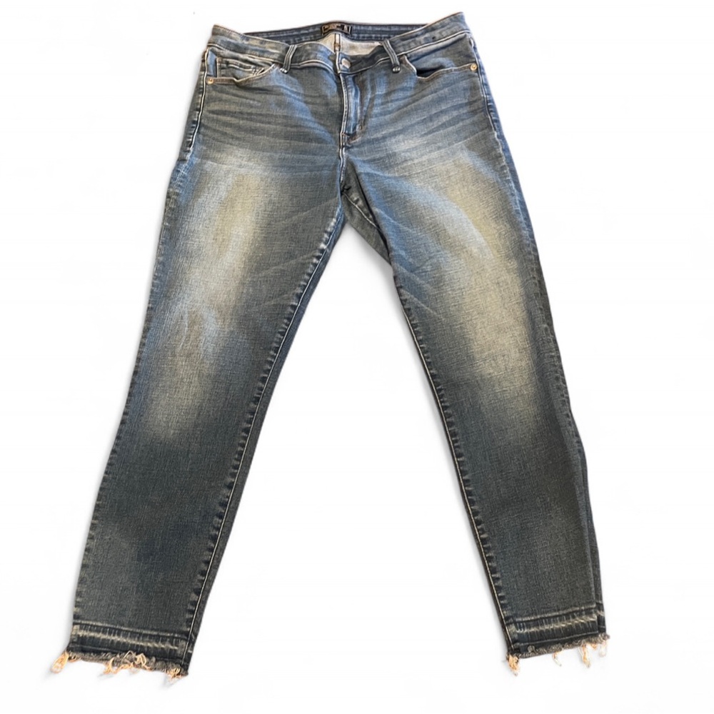 Abercrombie & Fitch Blue Ankle Cropped Jeans with Raw Hem